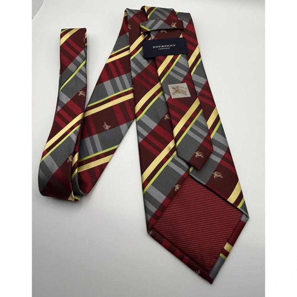 Burberry London Men's 100% Silk Tie Plaid Equestrian Knight Logo Italy Burgundy